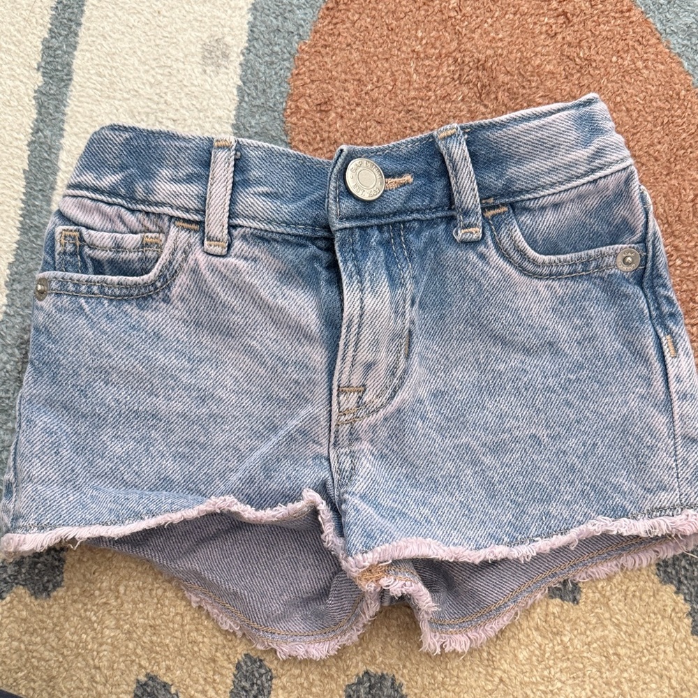 Baby gap stride denim shorts 12-18 months with pink trim